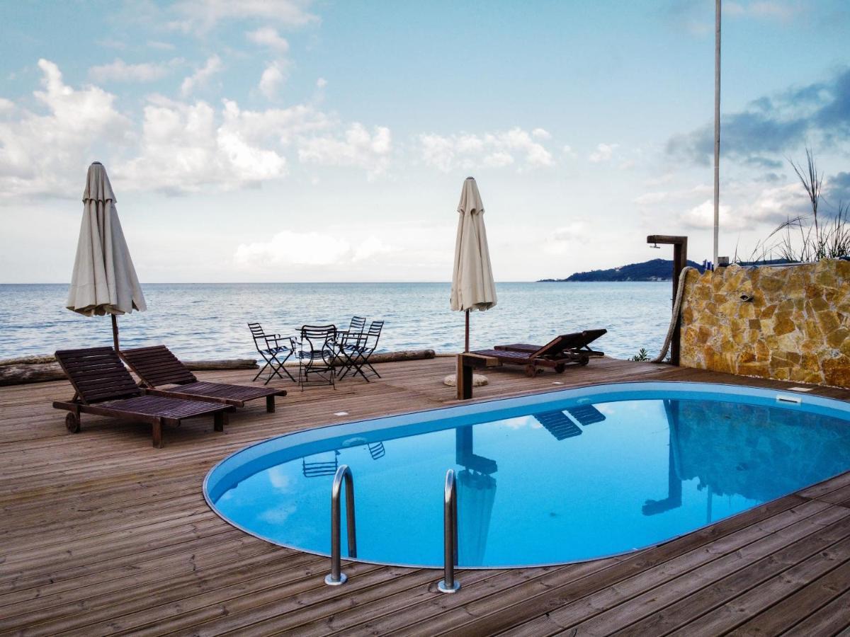 Seashore Stream Suites Alikész Kültér fotó