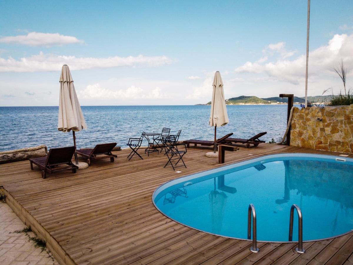 Seashore Stream Suites Alikész Kültér fotó